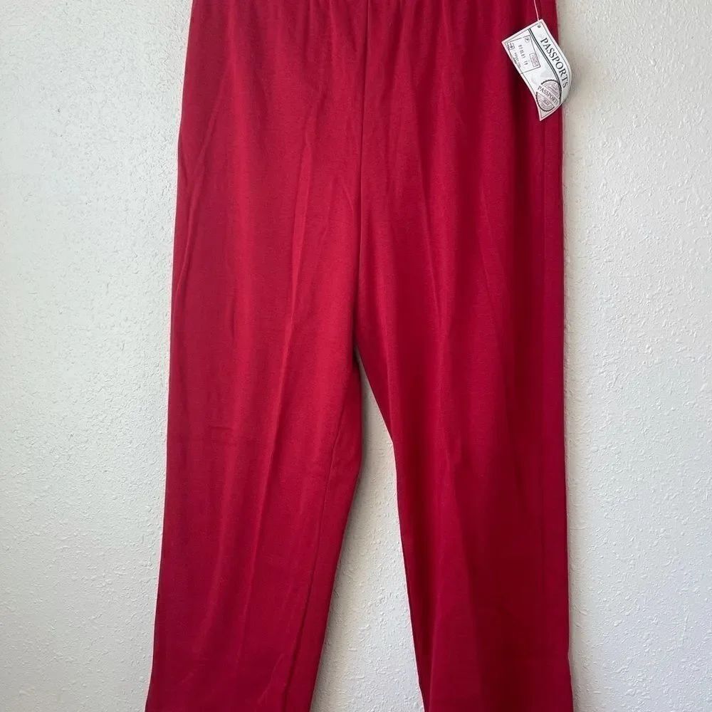 NWT Passport Women’s Pants Size Small